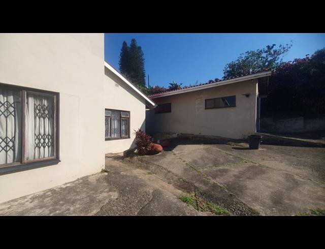3 BEDROOM HOUSE FOR SALE IN SEA PARK